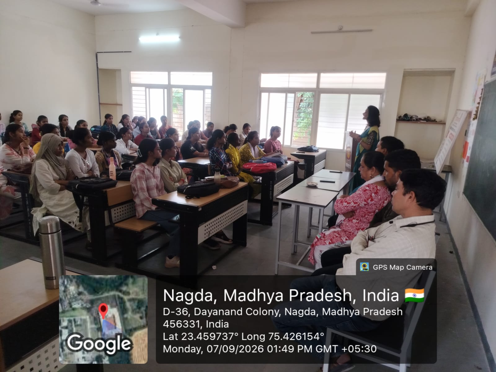 कन्या महाविद्यालय नागदा में पोषण आहार सप्ताह का आयोजन, छात्राओं ने रैली निकालकर दिया स्वस्थ जीवन का संदेश