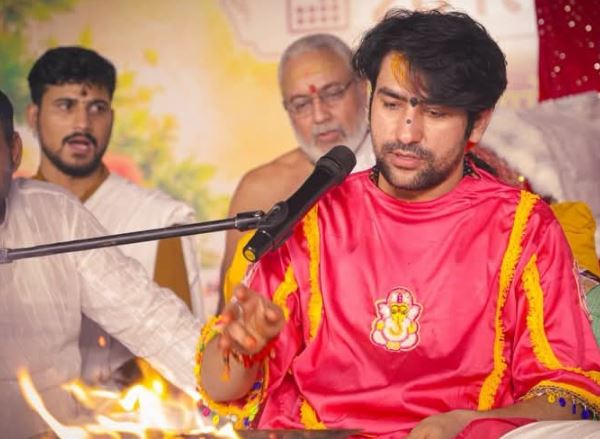 Dhirendra Shastri Hindu Rashtra Yatra: 11 अक्टूबर से 500 किमी की रथ यात्रा, MP के 5 जिलों से गुजरेगी