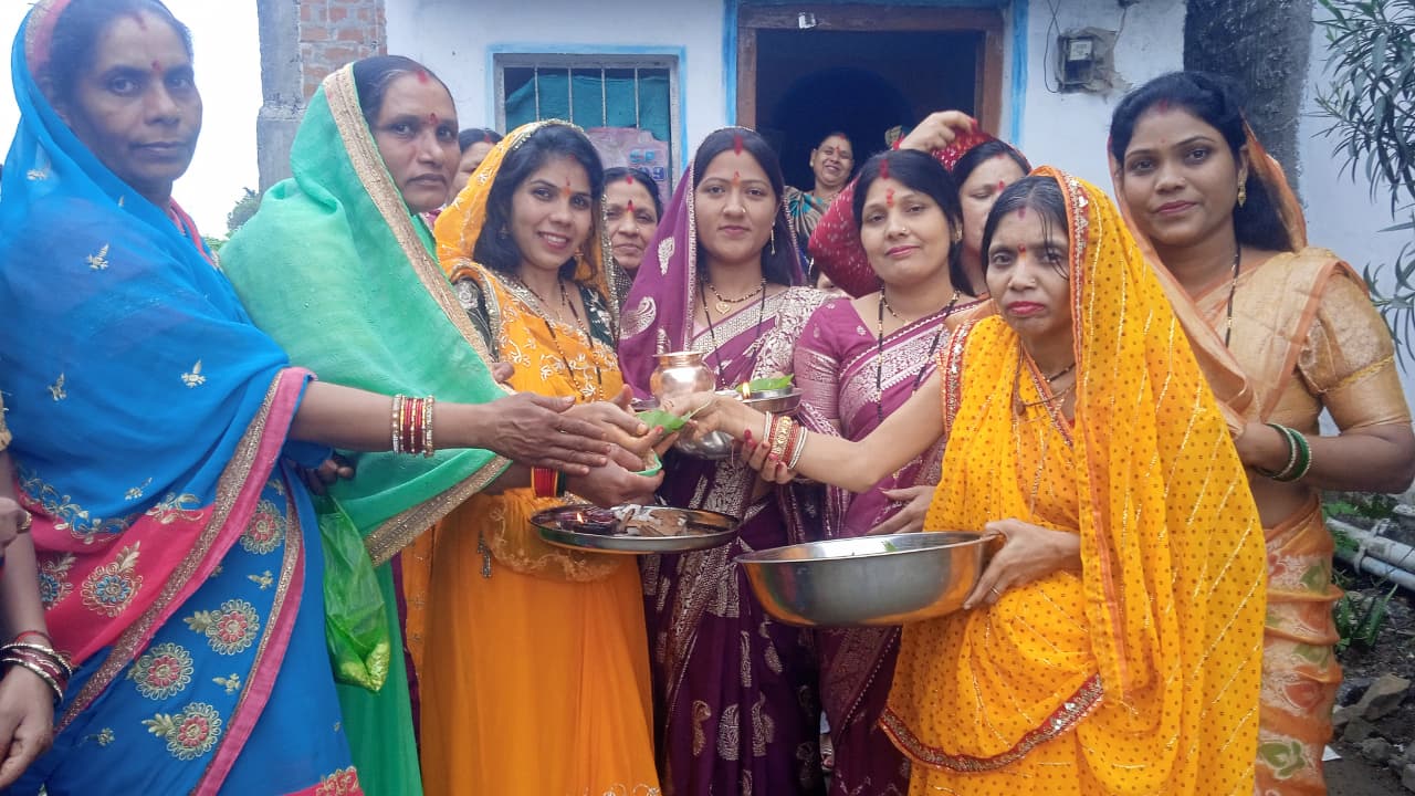 मासोद में महिलाओं ने किया हरछठ माता का पूजन, पुत्रों की लंबी उम्र और सुख-समृद्धि की मांगी कामना