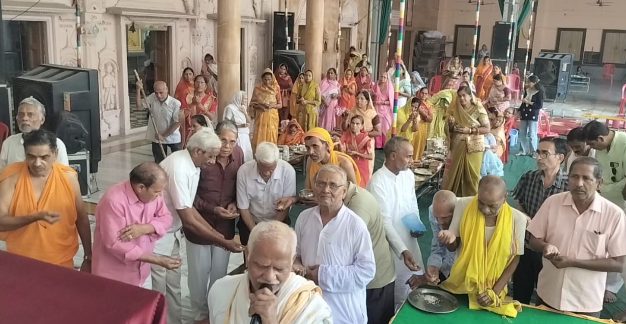 त्याग से आत्मा होती है निर्मल, ममत्व छोड़ना ही सच्चा त्याग: आचार्य उदारसागर