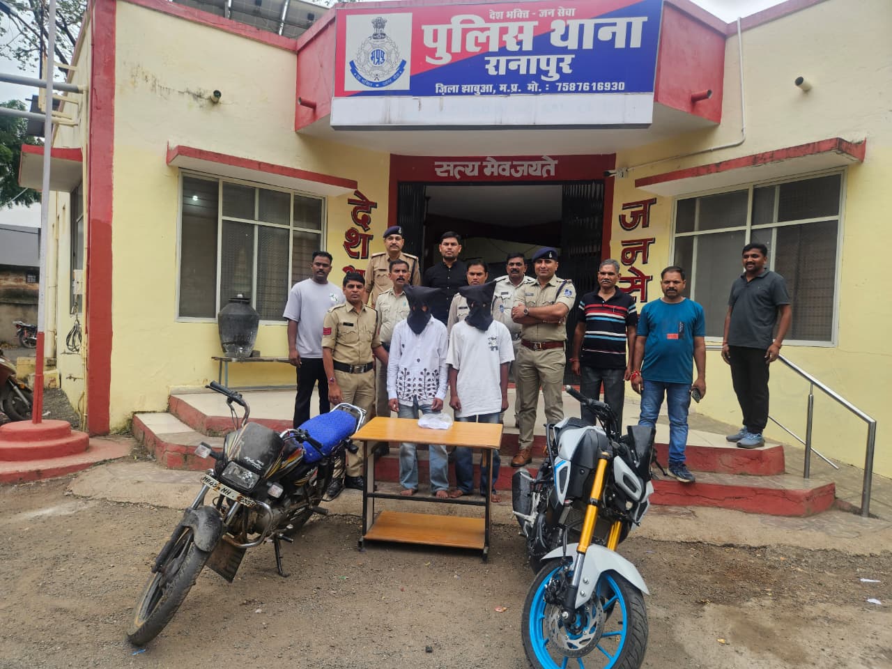 राणापुर पुलिस ने 10 घंटे में किया लूट का खुलासा, दो आरोपी गिरफ्तार; 3.90 लाख रुपए का मश्रुका बरामद