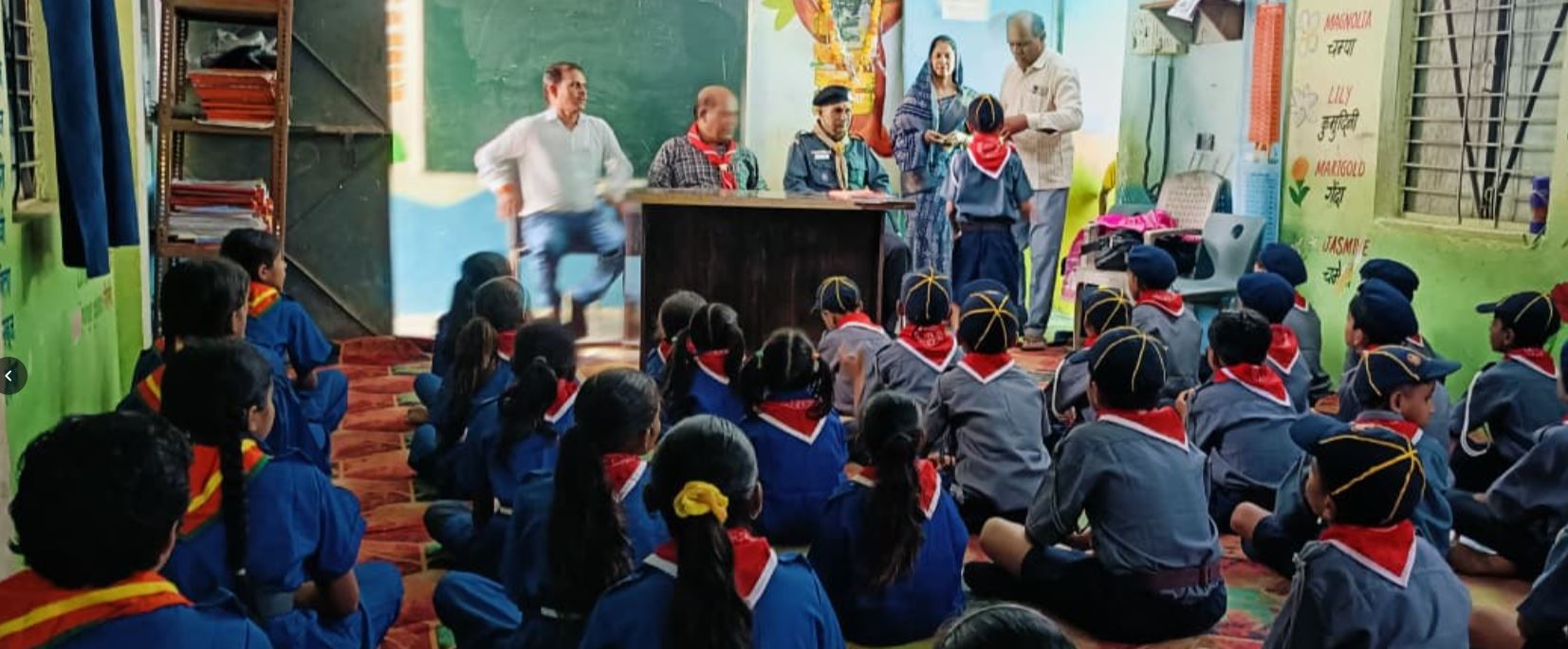 स्काउट-गाइड के एक दिवसीय शिविर में 55 कब-बुलबुल विद्यार्थियों ने लिया प्रशिक्षण