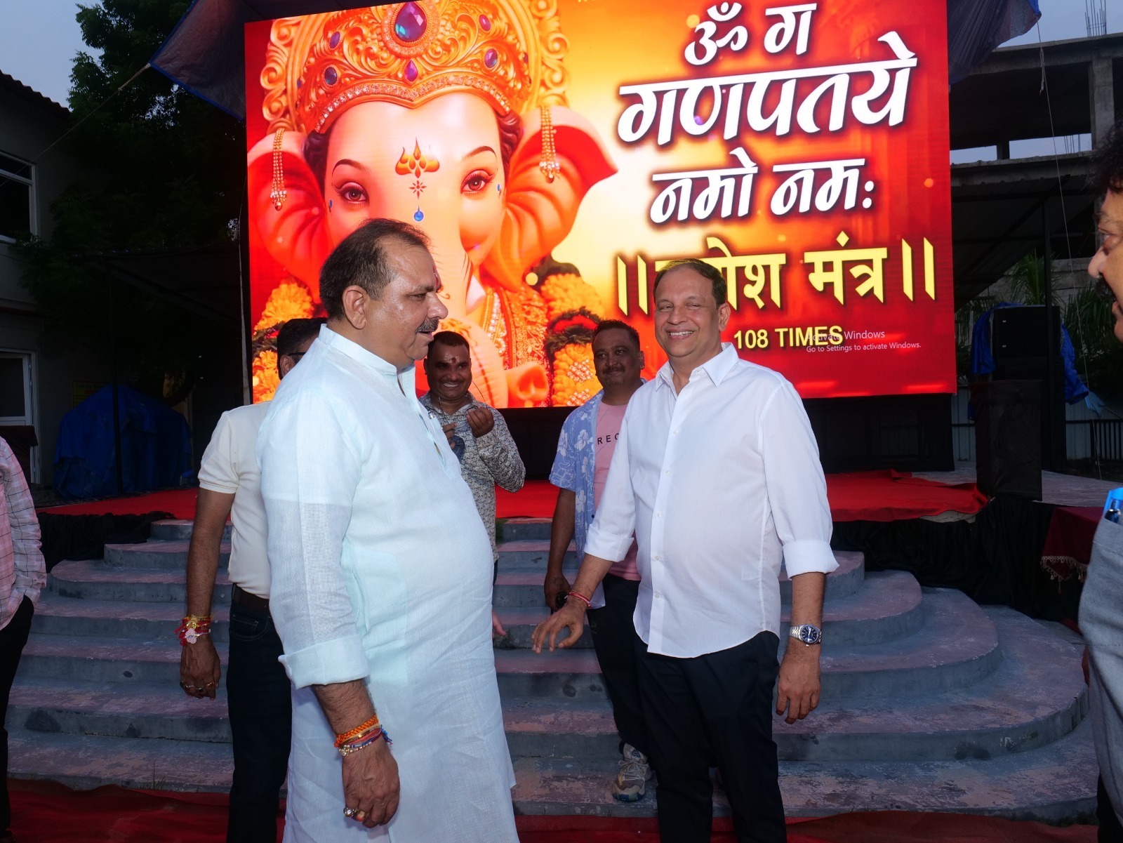 Hotel100 ने झांसी में पेश किया ओपन-एयर साइलेंट सिनेमा कॉन्सेप्ट, 8 एकड़ में सिनेमा से लेकर लग्जरी स्टे तक की सुविधा