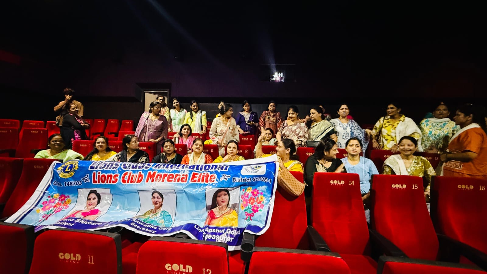 लायंस क्लब मुरैना एलिट ने किया ‘हनुमान अंश’ फिल्म देखने का आयोजन