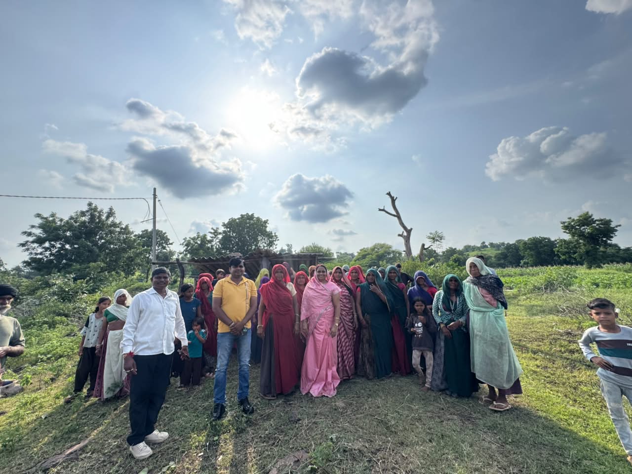 इन्दवन में विधायक सेना महेश पटेल ने ₹8.51 लाख के विद्युतीकरण कार्य का किया उद्घाटन