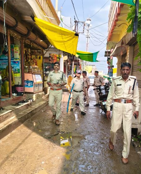 ऑपरेशन मर्यादा के तहत झकनावदा पुलिस की सख्ती, हुड़दंगियों में दिखा खौफ