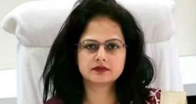 IAS निधि निवेदिता मामले में शासन का बड़ा फैसला, स्थानांतरण और कार्य विभाजन के आदेश रद्द