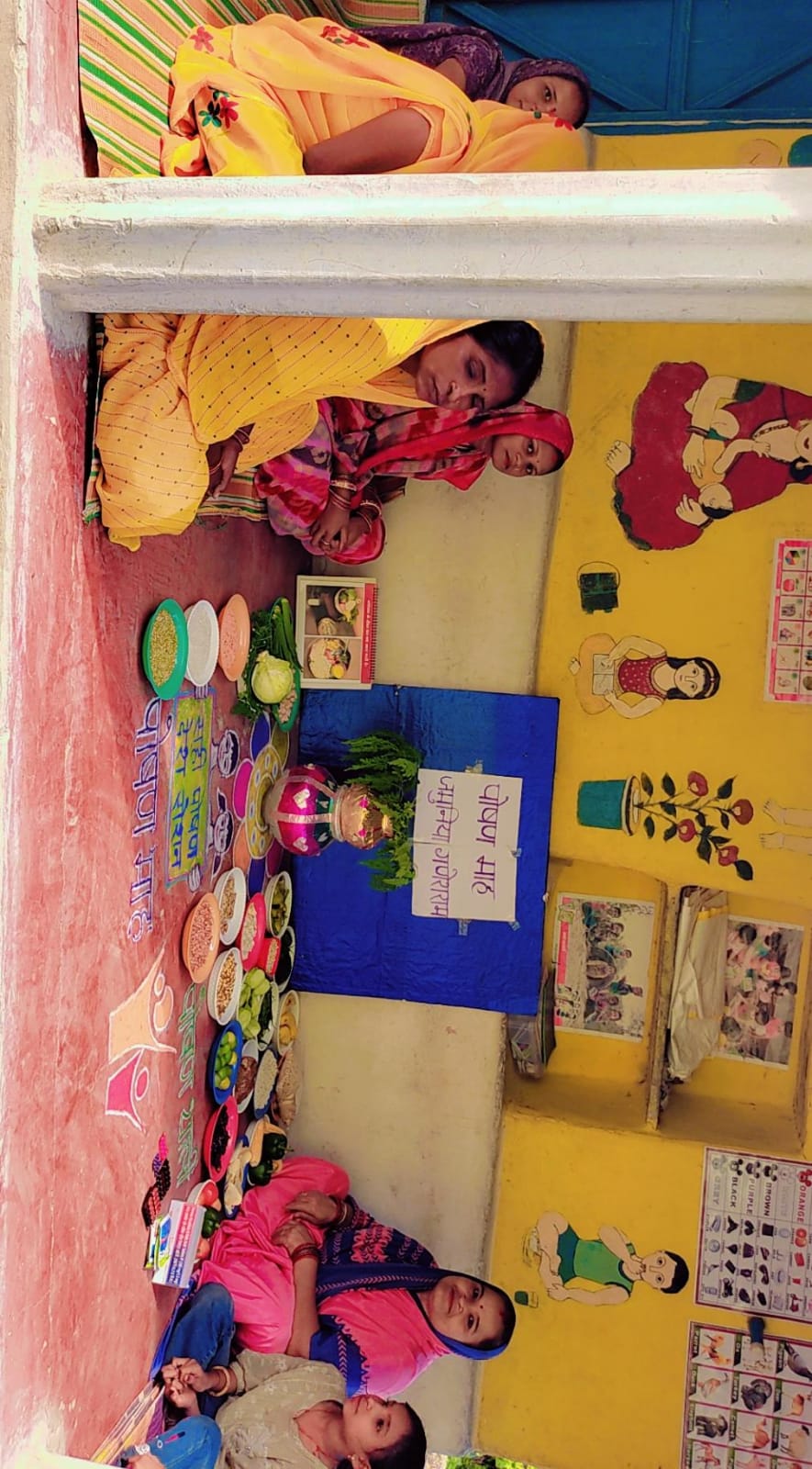 पोषण माह के तहत गर्भवती महिलाओं और किशोरियों को किया जागरूक, एनीमिया से बचाव के बताए उपाय