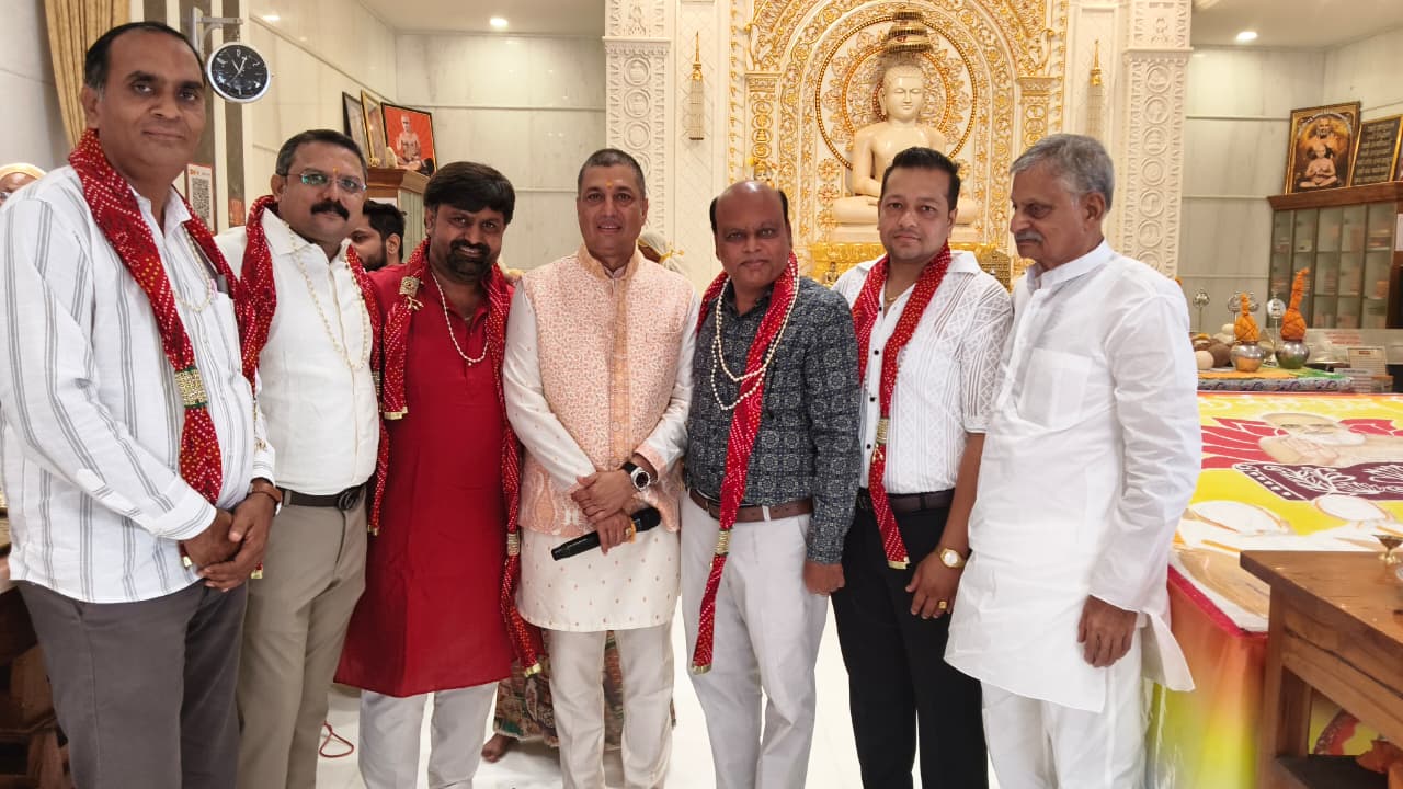 Indore : क्लर्क कॉलोनी दिगंबर जैन मंदिर में मनाया क्षमावाणी महापर्व, एक-दूसरे से मांगी क्षमा