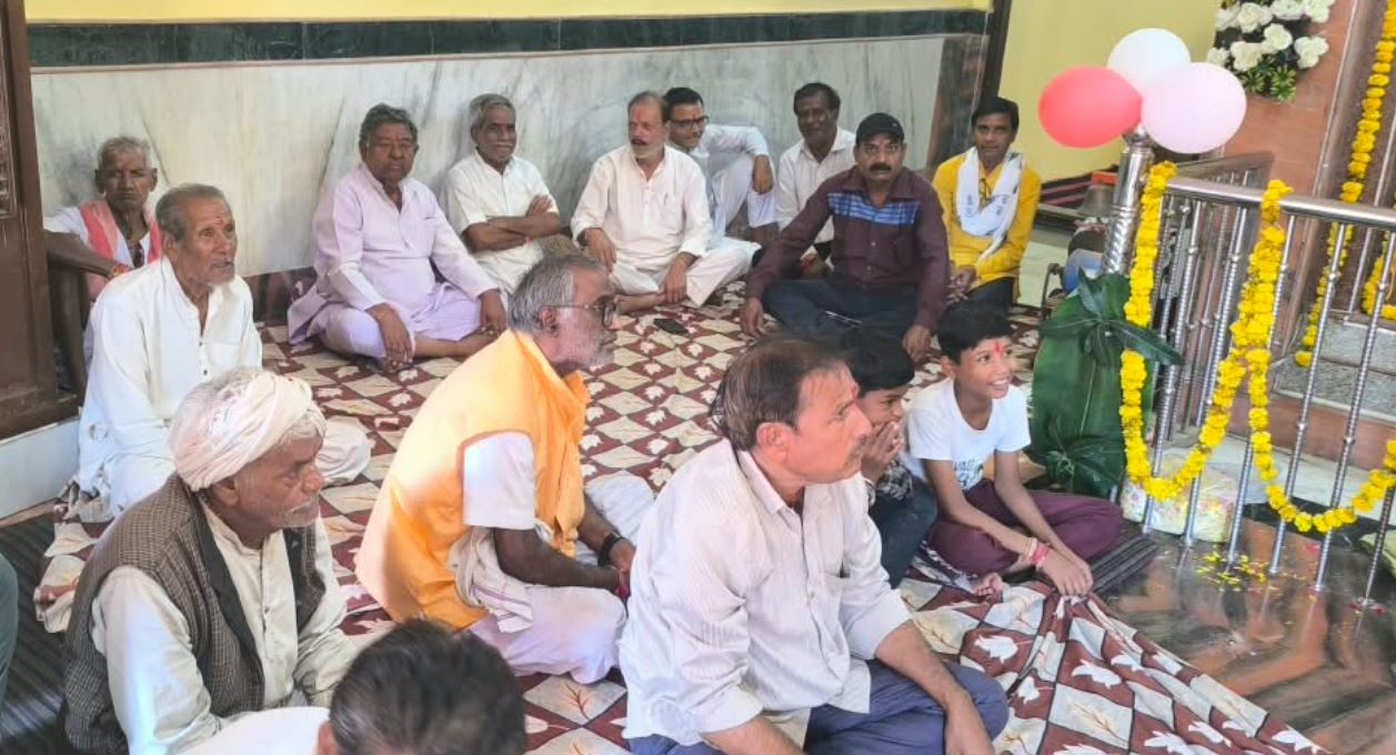 राधाष्टमी पर भजन-संगीत से भक्तिमय हुआ बम्होरी, प्रस्तुतियों पर झूमे श्रद्धालु