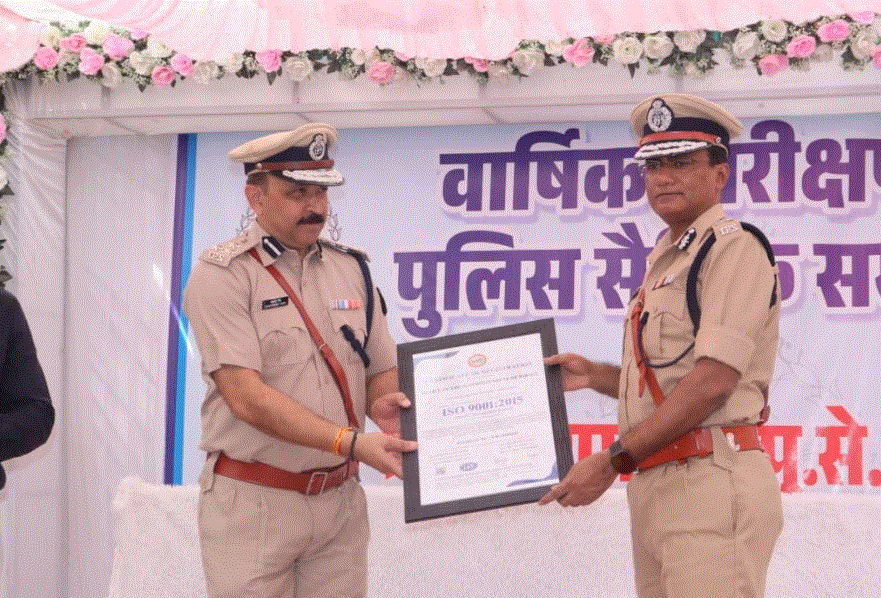 आईजी अनुराग ने किया अलीराजपुर पुलिस का वार्षिक निरीक्षण, लंबित मामलों के समयबद्ध निराकरण के निर्देश