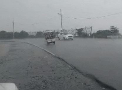MP Weather Update: मध्य प्रदेश में चक्रवात ‘अर्नब’ का असर, 29 अक्टूबर को 12 जिलों में भारी बारिश का अलर्ट