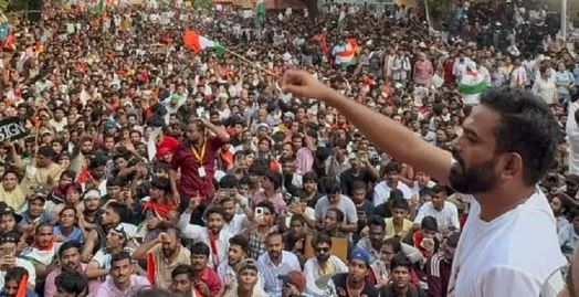 CJP प्रोटेस्ट पर दिल्ली में किलेबंदी: जंतर-मंतर पर इजाजत नहीं, फिर भी जुटे हजारों लोग, 1000 से ज्यादा प्रदर्शनकारी हिरासत में