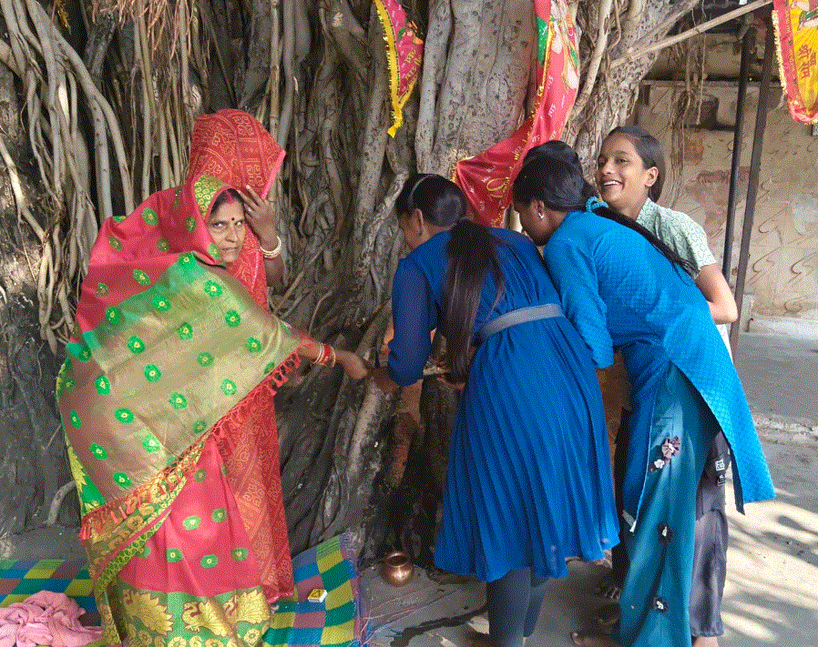 शक्ति से सृजन कार्यक्रम के तहत इमलानी में हुआ वृक्ष पूजन — दैनिक स्वराज वाणी
