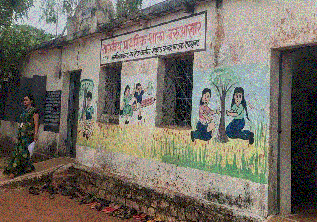 बरुआखार प्राथमिक शाला में मध्याह्न भोजन देर से परोसने का आरोप, जांच के निर्देश
