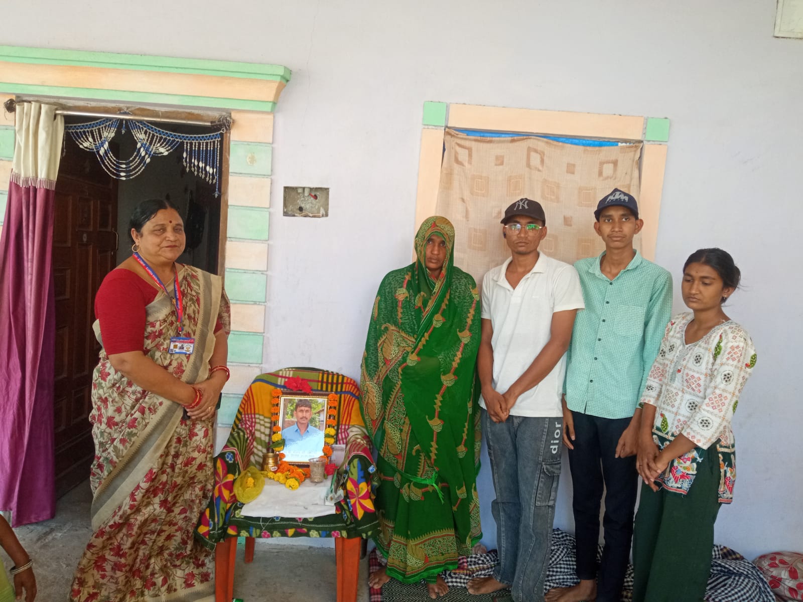 Dewas के लोहारदा में गणेश उत्सव की तैयारी के दौरान हादसा, कर्मचारी की मौत