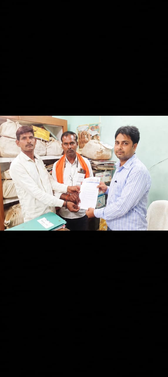 Tikamgarh : डीएपी खाद की पर्याप्त उपलब्धता और टोकन व्यवस्था सुधारने की मांग