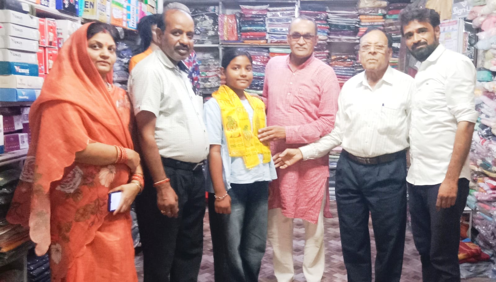 Silwani : स्वच्छता एवं पर्यावरण विषय पर चित्रकला प्रतियोगिता, दिव्यांशी श्रीवास्तव का हुआ सम्मान