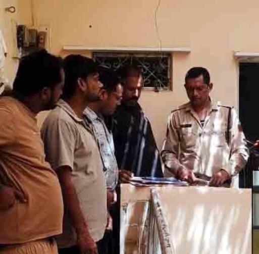 Damoh : आम चोपड़ा में किराए के मकान में मिला व्यापारी का शव, पुलिस जांच में जुटी