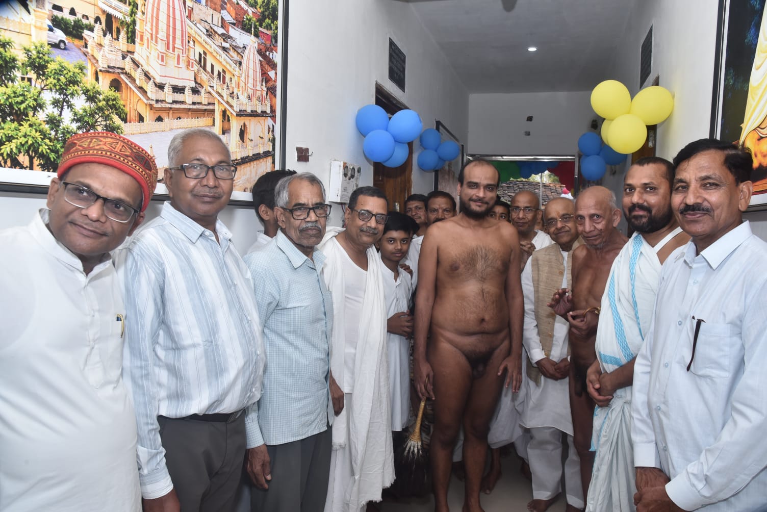 अतिशय क्षेत्र नवागढ़ में गोल्लाचार्य बसतिका का भव्य लोकार्पण, गुरुकुलम के पंजीयन और सीबीएसई पाठ्यक्रम के अनुरूप विद्यालय संचालन का निर्णय