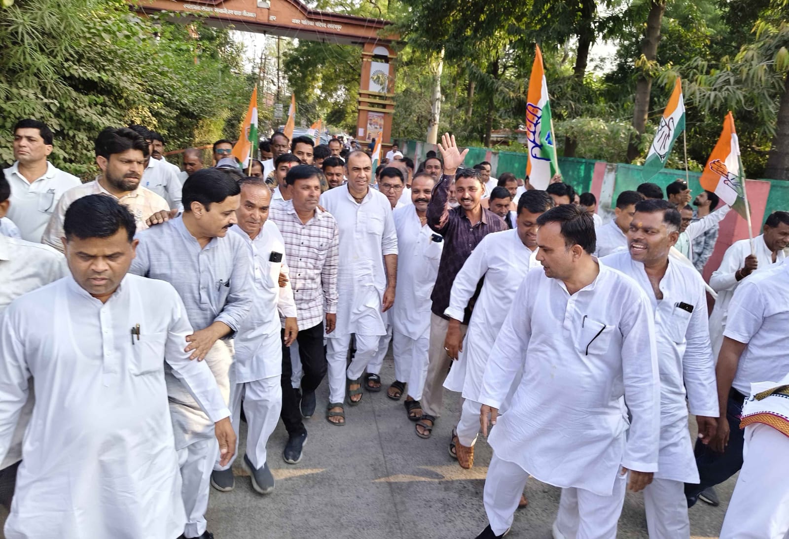 Sarangpur : अघोषित बिजली कटौती और स्मार्ट मीटर के नाम पर लूट के खिलाफ सड़क पर उतरेगी कांग्रेस: प्रियव्रत सिंह