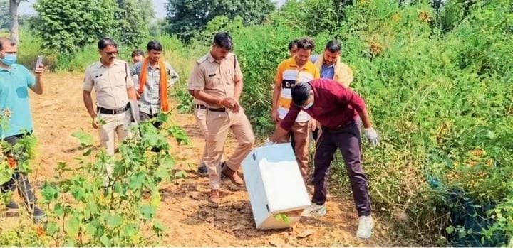 Tikamgarh: भाजपा के पूर्व मंडल अध्यक्ष के घर डकैती, 32 तौला सोना, 5 किलो चांदी और 6 लाख नकद लूटे