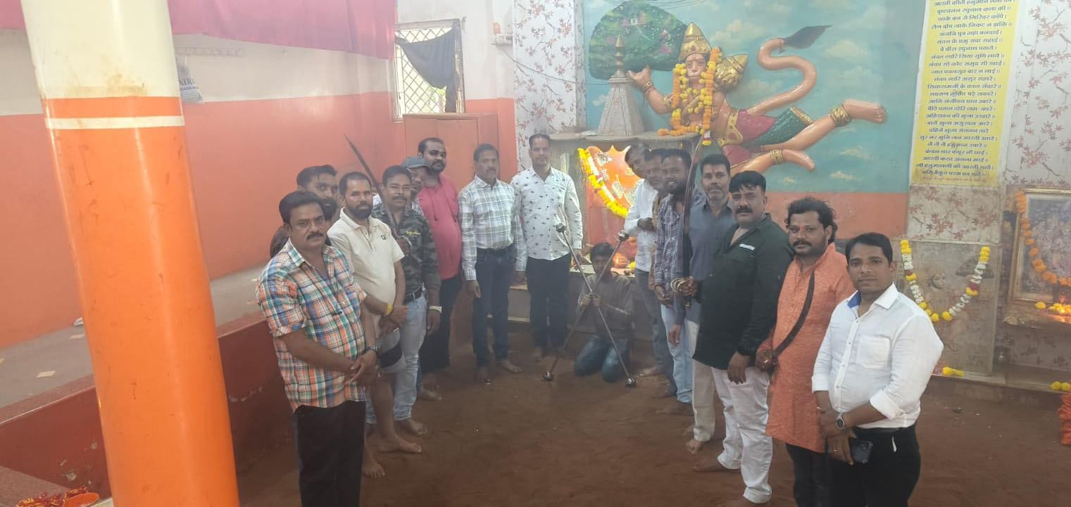 शस्त्र और शास्त्र के महत्व से युवाओं को कराया अवगत, विजयादशमी पर हुआ आयोजन