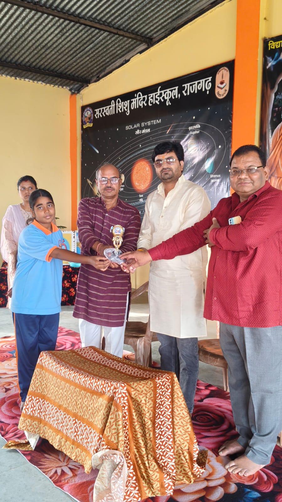 Rajgarh  : सरस्वती शिशु विद्या मंदिर राजगढ़ में ‘लोकतंत्र बचाओ, अराजकता हटाओ’ कार्यक्रम आयोजित