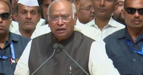 मल्लिकार्जुन खरगे के समर्थन में अशोक गहलोत, बोले—‘भाजपा को हंगामा करने का हक नहीं’