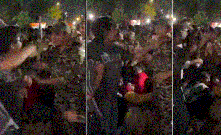 तिरंगा मार्च में CRPF जवान से बदसलूकी का आरोप, दिल्ली पुलिस ने जारी किया वीडियो